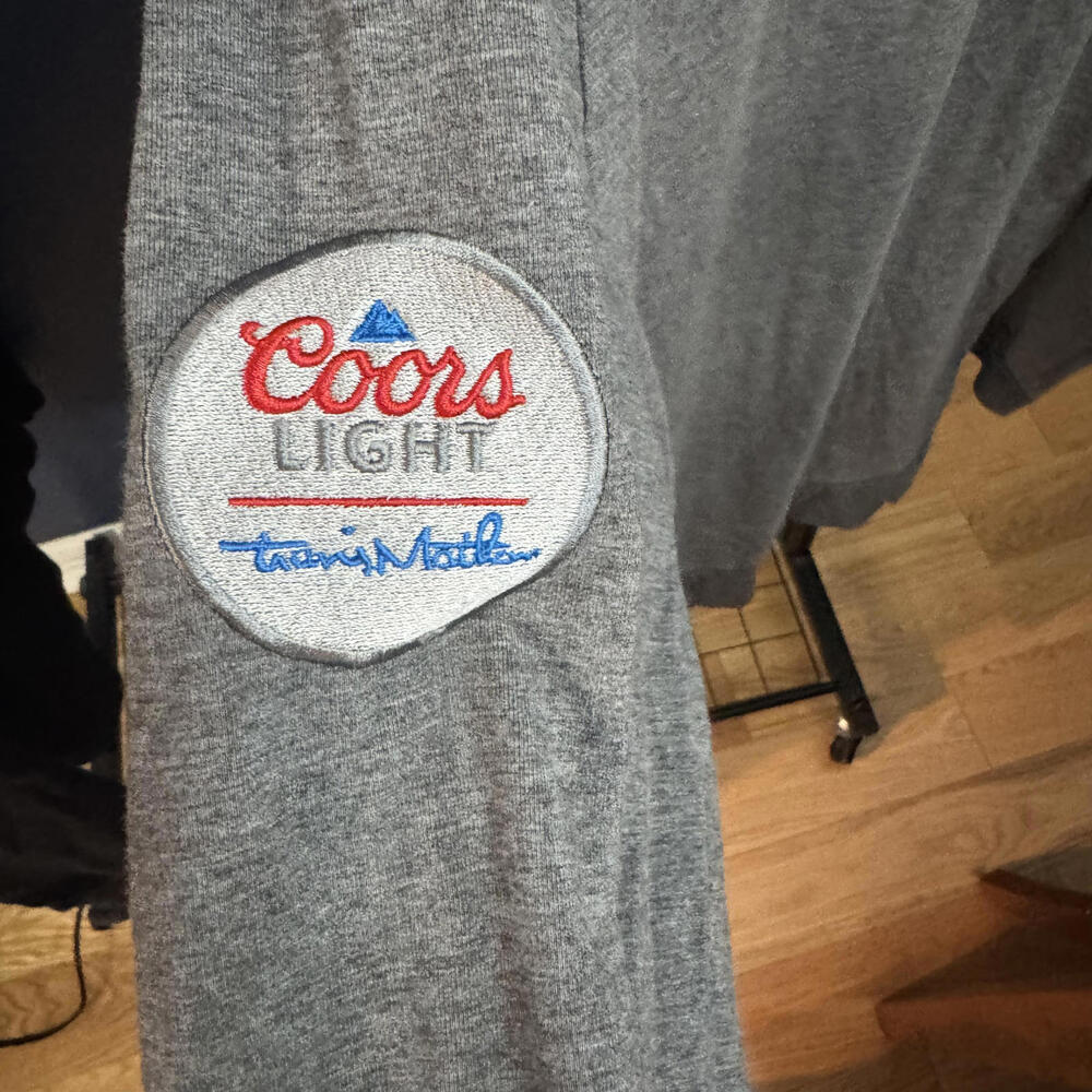Travis Mathew x Coors Light, Quarter Zip Long Sleeve, Gray Mens XXL - Picture 3 of 7